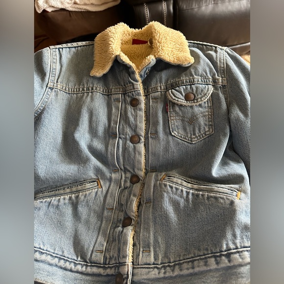 Vintage Levi’s (2002) Shearling Sherpa Jean Jacket - Picture 7 of 8